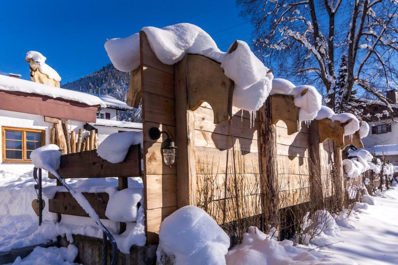 Zur Gluecklichen Kuh Hotel Oberstdorf Ngoại thất bức ảnh