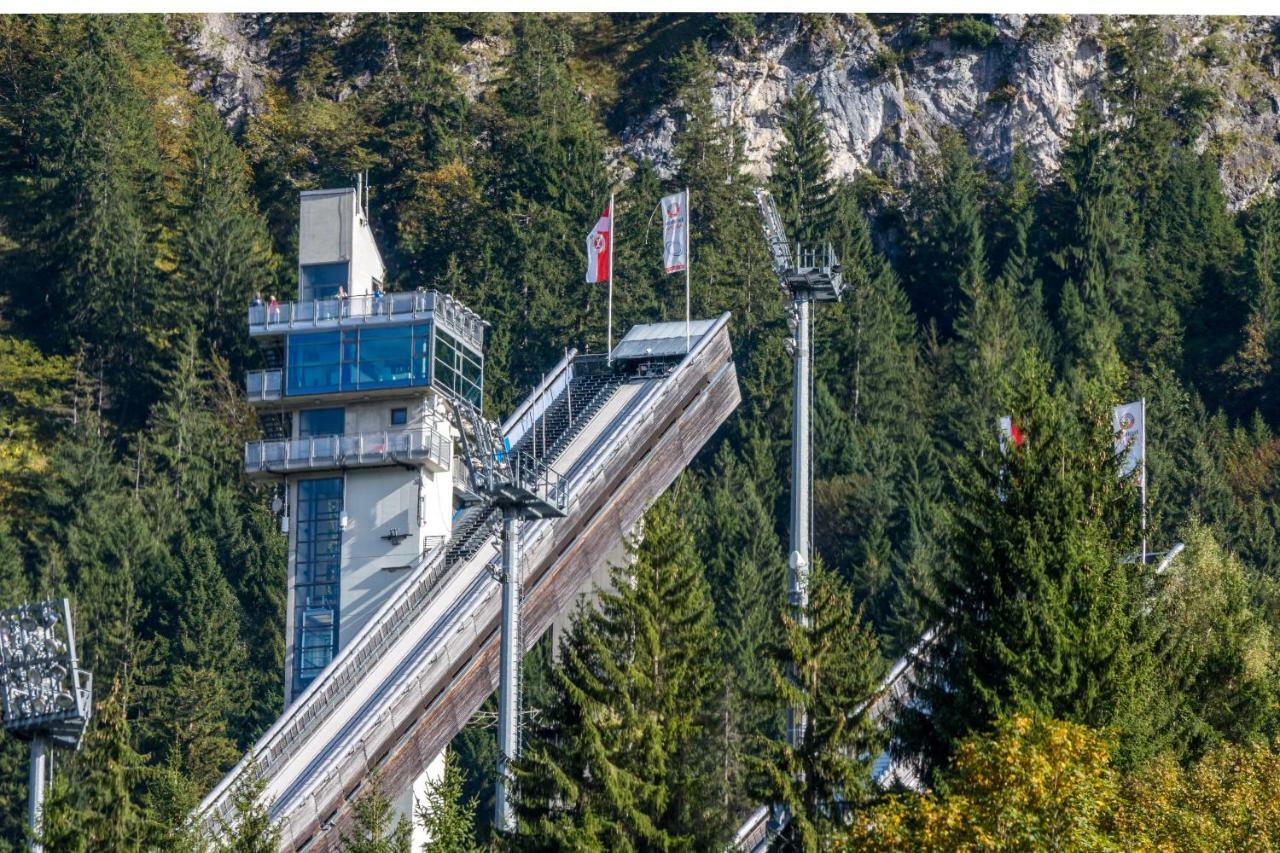 Zur Gluecklichen Kuh Hotel Oberstdorf Ngoại thất bức ảnh